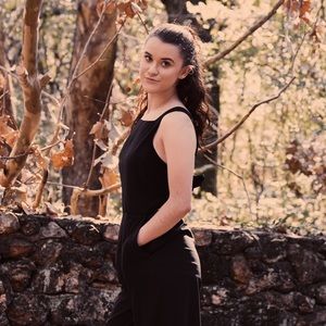 Meet your Posher, Jillian